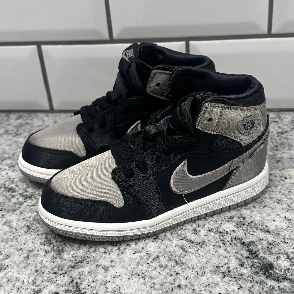 Nike Jordan 1 Retro High OG TD Black Medium Grey White FD5305 010‎ Toddler Sz 9c